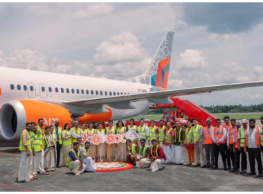 ഓണത്തെ വരവേല്‍ക്കാന്‍ കസവുടുത്ത് അണിഞ്ഞൊരുങ്ങി എയര്‍ഇന്ത്യ എക്സ്പ്രസ് വിമാനം